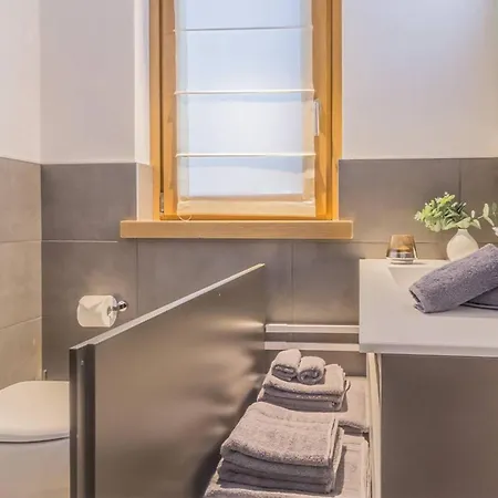 Spark Chalet E Spa Livigno * Livigno