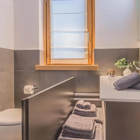 Spark Chalet E Spa Livigno *